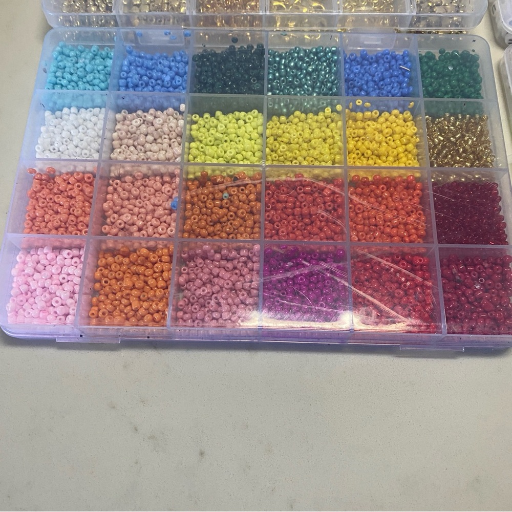 Multi-Color Beads - Picture 2 of 6